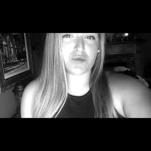 Meet your Posher, Terah