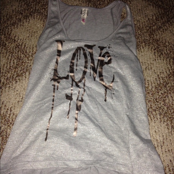 I am selling a ransom love tank top