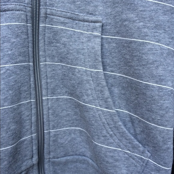 Nike Grey Stripe Jacket - Picture 3 of 4