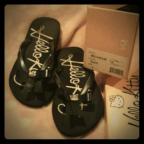Hello Kitty Sandals