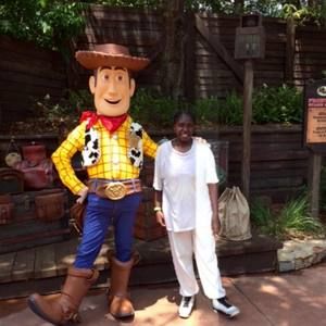 Meet your Posher, Nadia