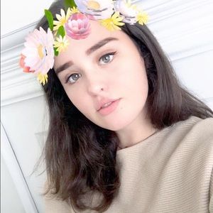 Meet your Posher, Briana