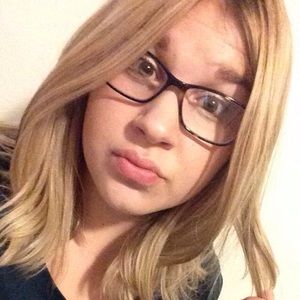 Meet your Posher, Alysa