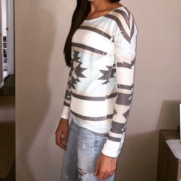 Boho Aztec Knit Sweater - Picture 4 of 4