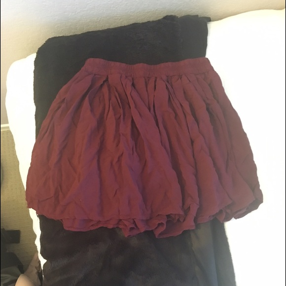 Brandy Melville skater skirt