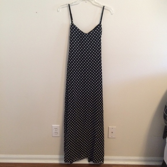 Restocking 2017 Polka Dot Chiffon Maxi Dress - Picture 4 of 4