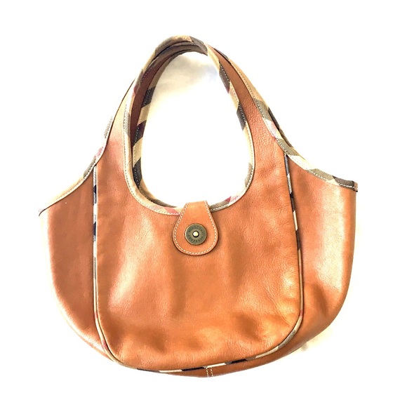 DEAL! ⭐️ BURBERRY cognac leather shoulder bag