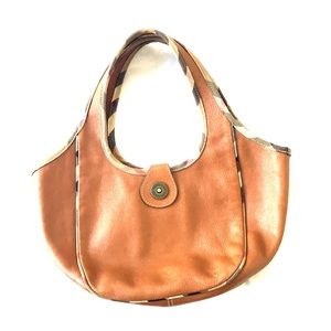 DEAL! ⭐️ BURBERRY cognac leather shoulder bag