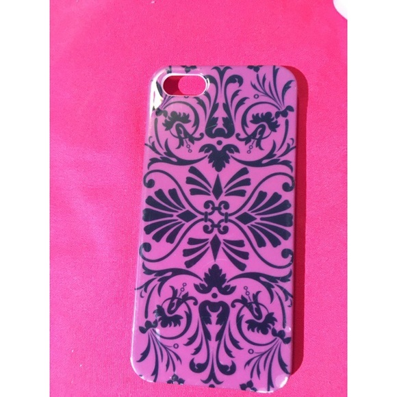 This is an iPhone 5/5s case