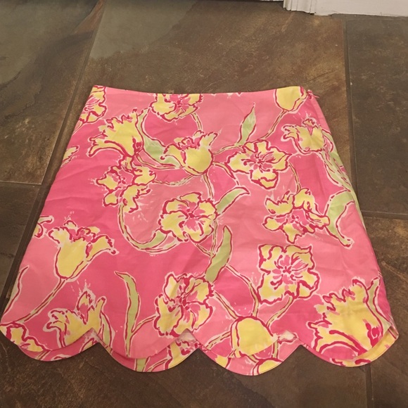 Lilly Pulitzer scallop hemmed skirt