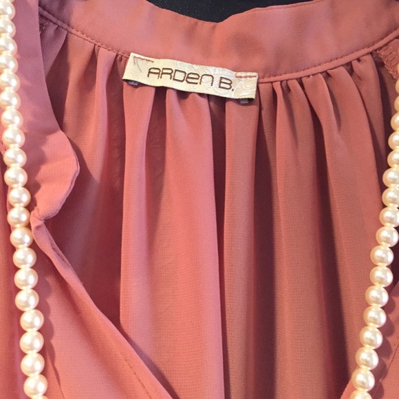 Arden B Sheer Blush Top - Picture 2 of 4