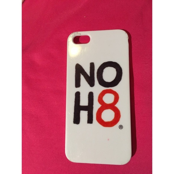 This is an iPhone 5/5s case