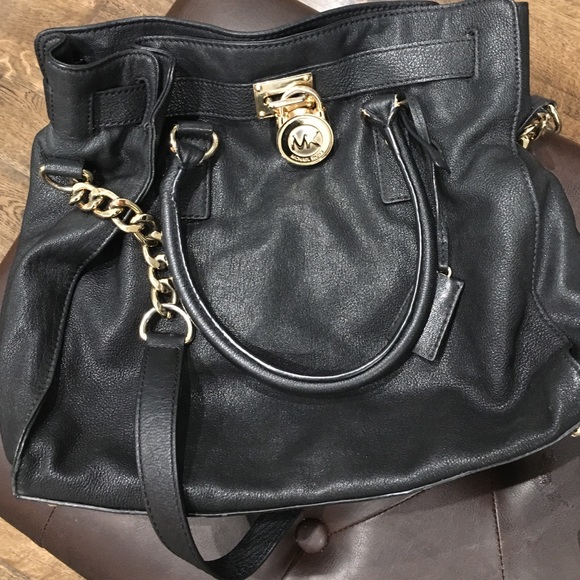 Black Michael Kors shoulder bag
