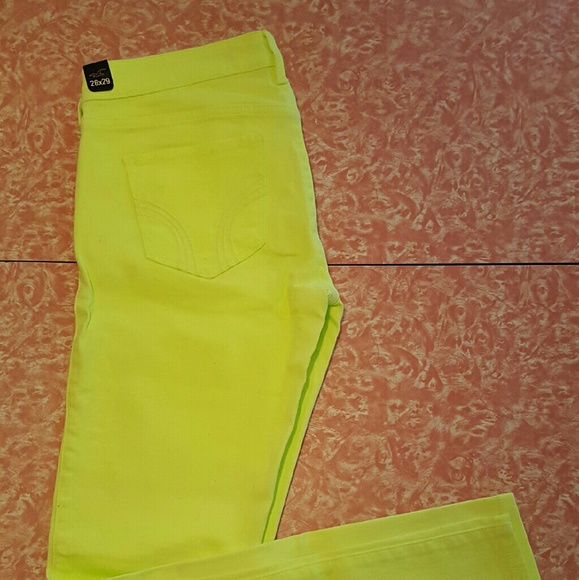 NWT Hollister Neon Yellow Green Skinny Jeans