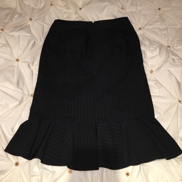 Express Design Studio Pencil Skirt - Picture 3 of 4