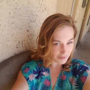 Meet your Posher, Leah