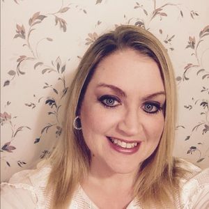 Meet your Posher, Staci