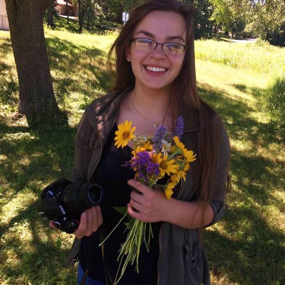 Meet your Posher, Michaela - Picture 1 of 1