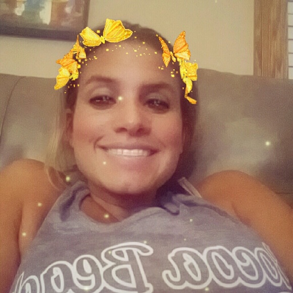 Meet your Posher, Rachel - Picture 1 of 1