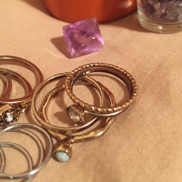 Set of rings - Picture 3 of 4