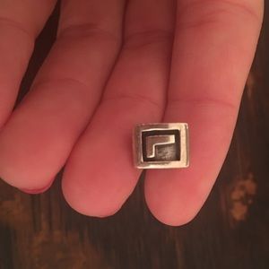 "L" pandora charm