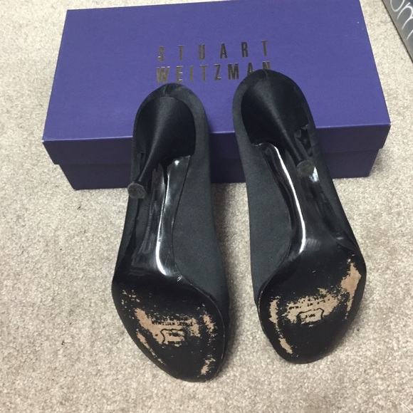 Authentic Stuart Weitzman Heels - image 4