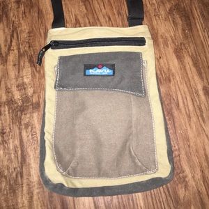 Kavu purse