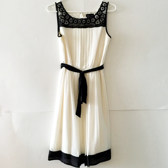 Max and Cleo dress