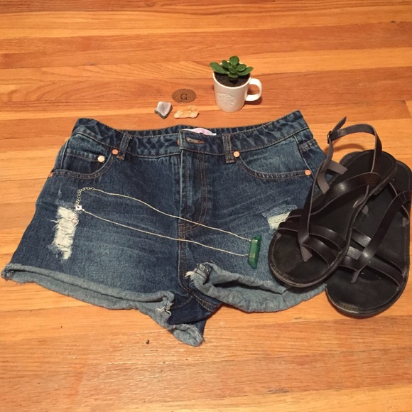 refuge brand high-waisted shorts