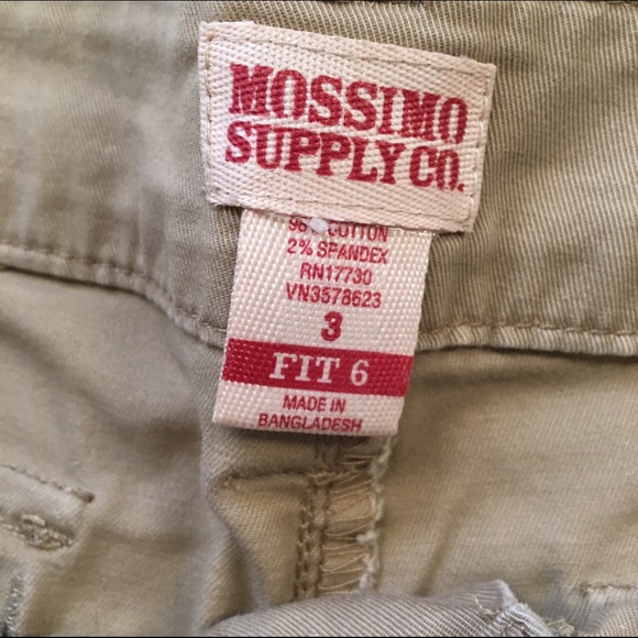 Juniors khaki shorts - Picture 3 of 4