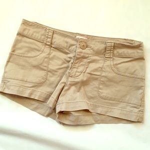 Juniors khaki shorts