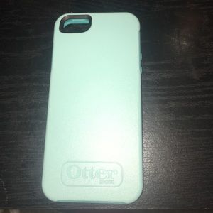 iPhone 5s Otterbox case
