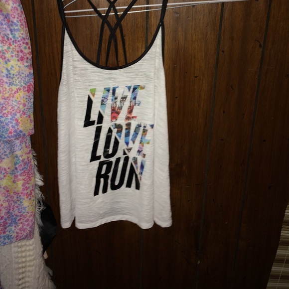 Aeropostale Live Love Dream - Picture 1 of 3