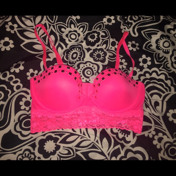 Pink Victoria Secret Bra!