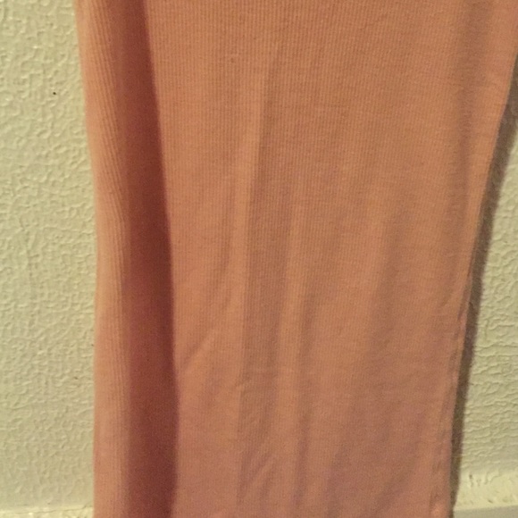 SOLD- American Eagle Pink Ribbed Tank Top XSmall - Picture 2 of 4