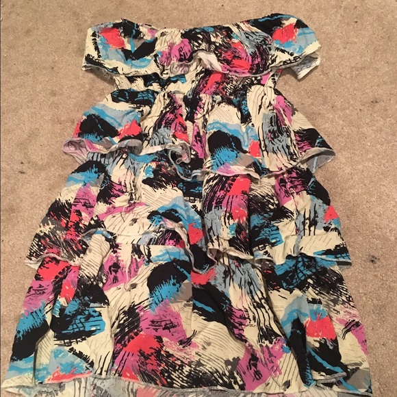 579 multi colored ruffle dress size small