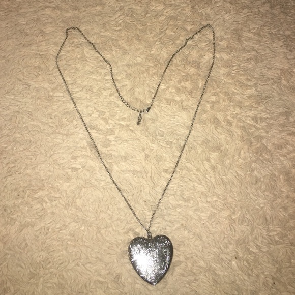 Heart locket necklace