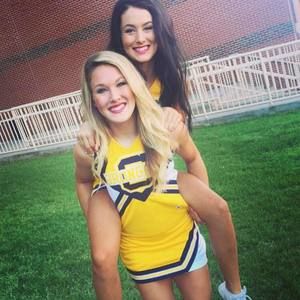 Meet your Posher, Madison