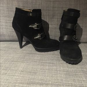 Nine West booties