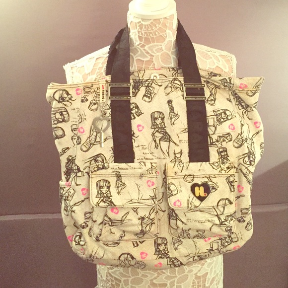 Bag with two accessory matching bags