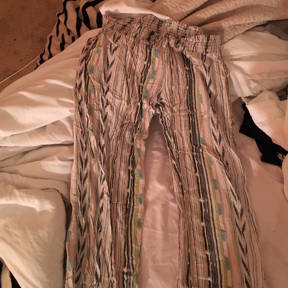 Billabong pants