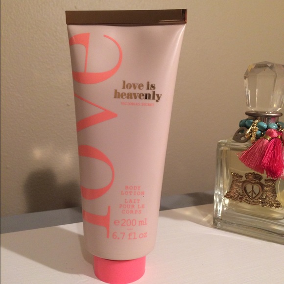 Victoria's Secret Other - Victoria's Secret Love is Heavenly Body Lotion