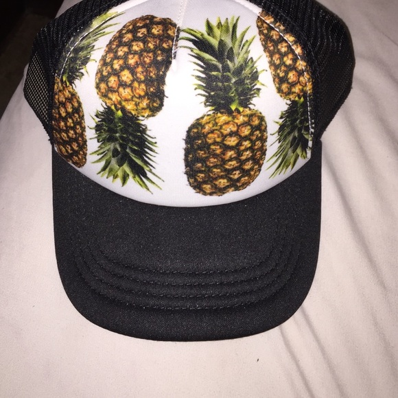 Pineapple Hat
