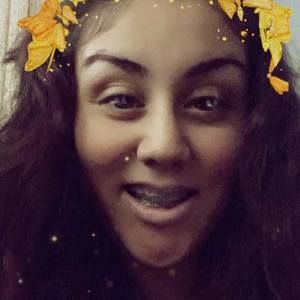 Meet your Posher, Nadia