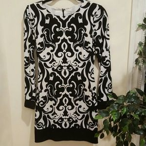 Cachè Black and White Mini Dress