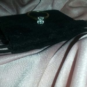 Diamond ring