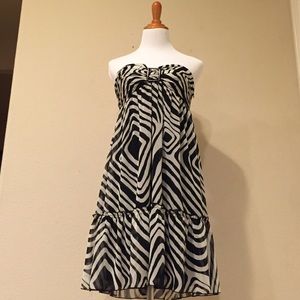 Black and white strapless dress