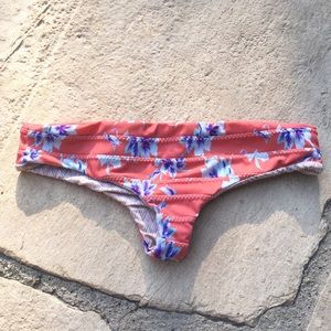 acacia Mumbai Vintage Aloha Cheeky Bottoms ✨Offers