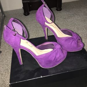 4.5" ankle strap heel