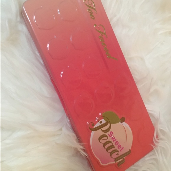 Too Faced Sweet Peach Palette